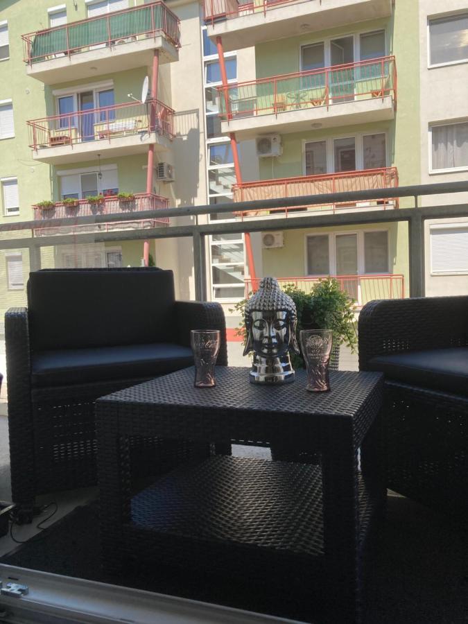 Swiss Luxury Apartment Mosonmagyaróvár المظهر الخارجي الصورة