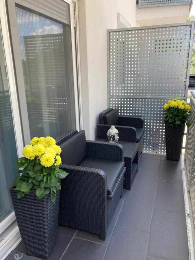 Swiss Luxury Apartment Mosonmagyaróvár المظهر الخارجي الصورة